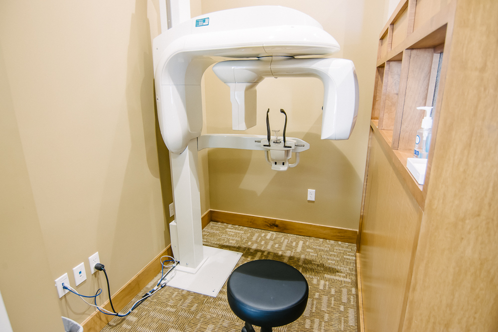 Cone-beam CT scanner exam room at Peak ENT's Broomfield, Colorado office